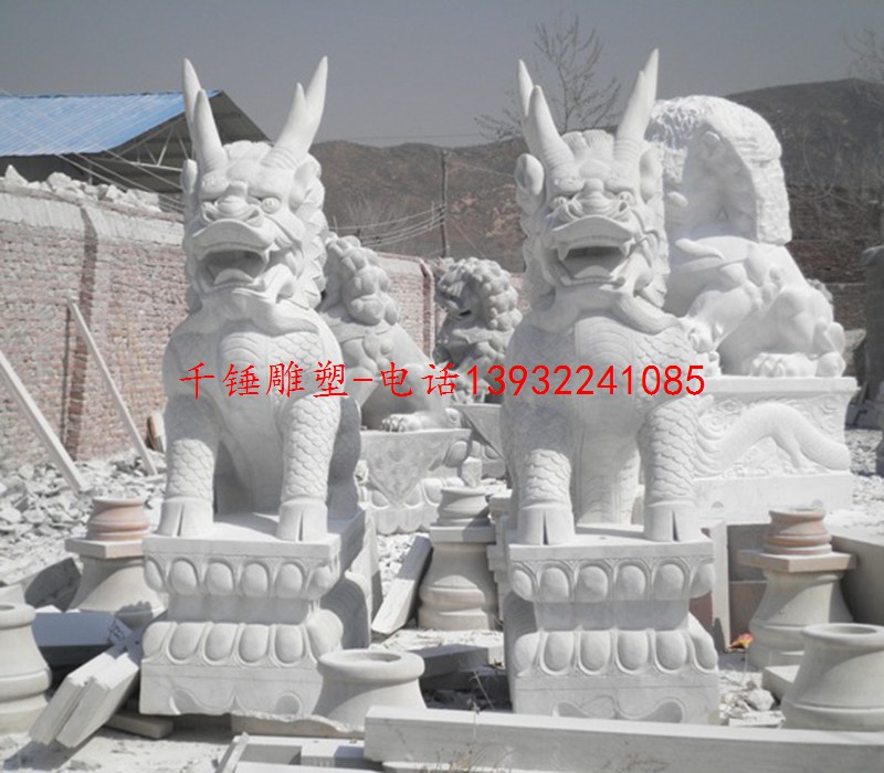 汉白玉麒麟雕像,石材麒麟石雕,制作麒麟工厂