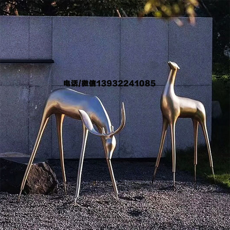 定制不锈钢玻璃钢户外大型城市景观雕塑几何抽象金属动物鹿摆件